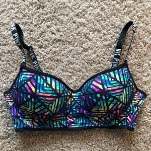 Women’s Victoria’s Secret pink sports bra